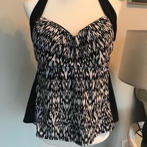 Collections by Catalina Swim Top